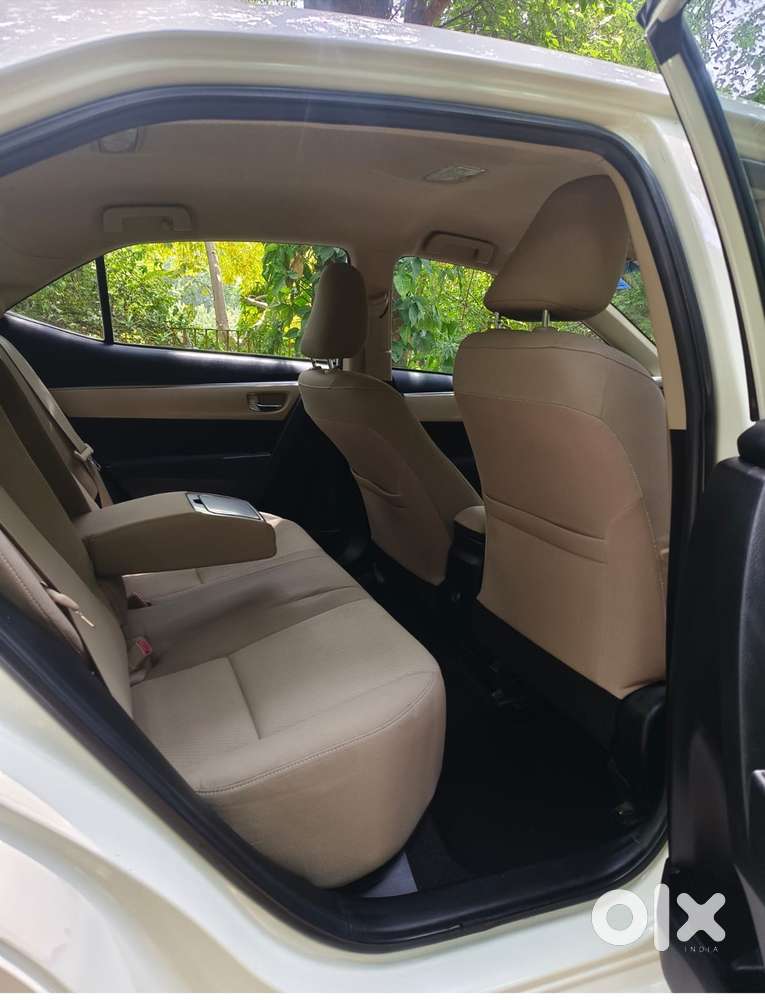 Toyota Corolla Altis G At, 2016, Petrol