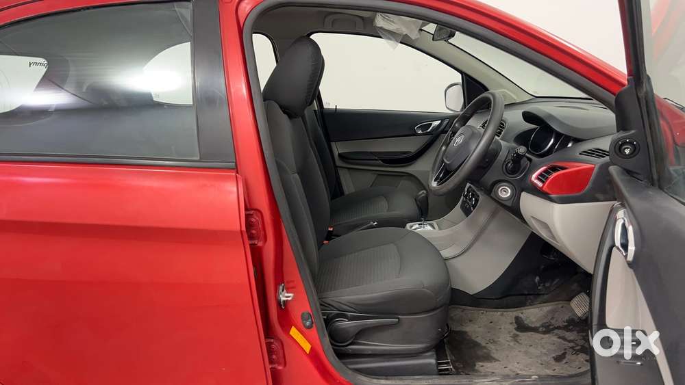 Tata Tiago Xza, 2018, Petrol