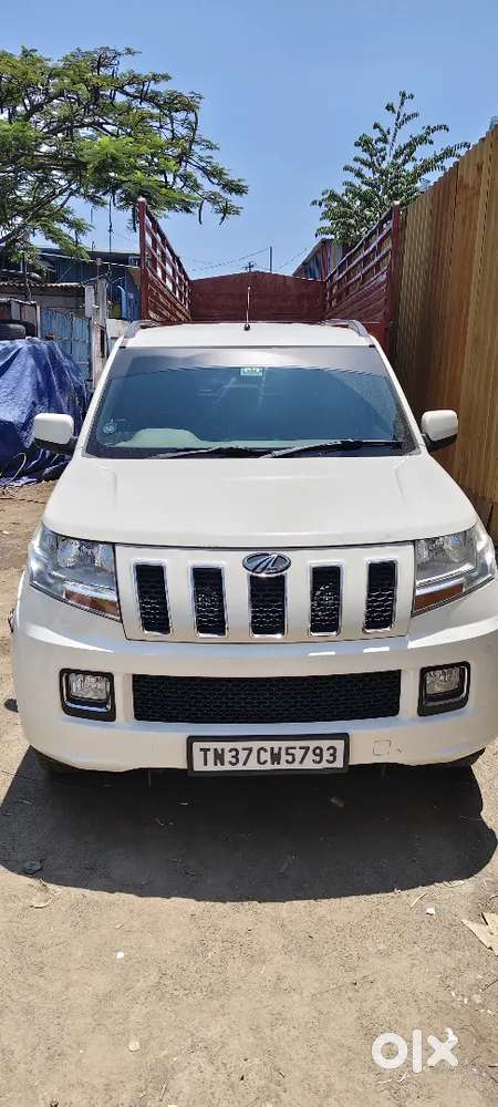 Mahindra Tuv 300 2016