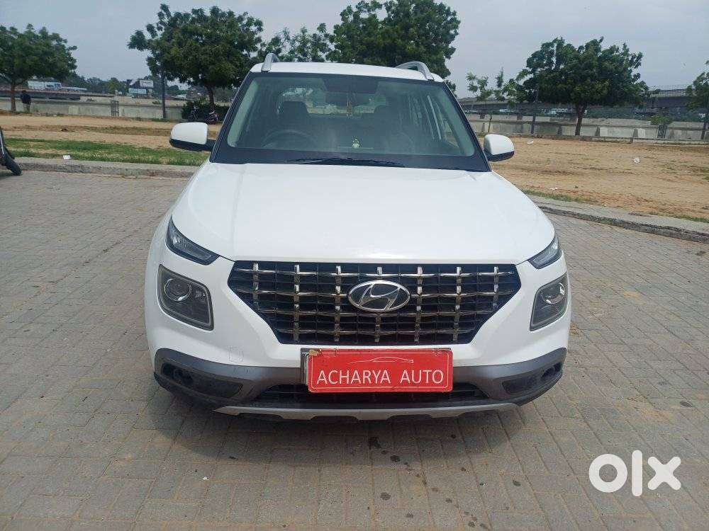 Hyundai Venue Sx Plus Turbo Dct, 2020, Petrol