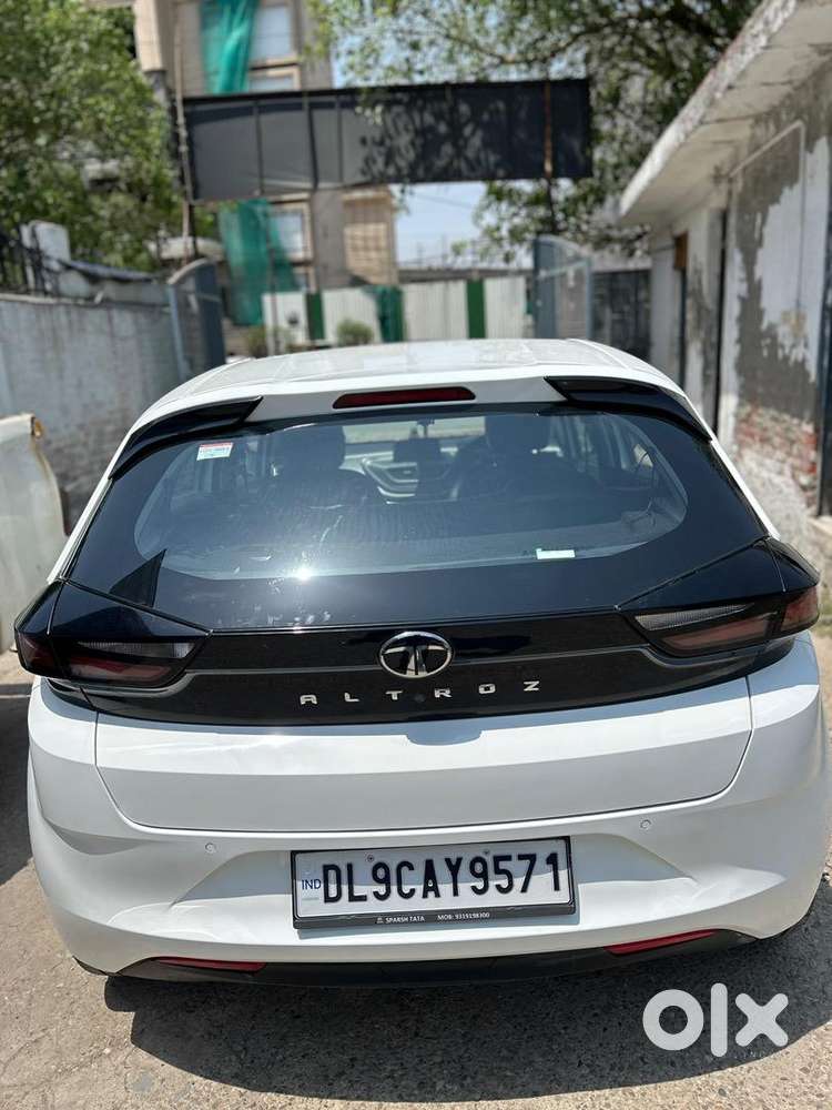 Tata Altroz 2022 Cng & Hybrids Well Maintained