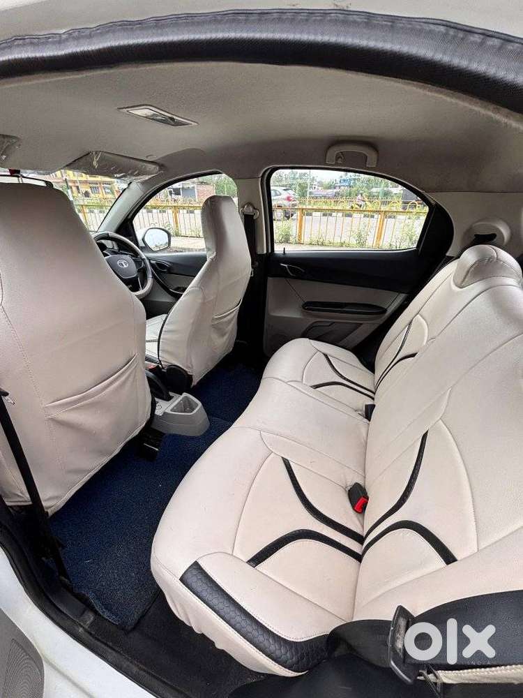 Tata Tiago 1.2 Revotron Xt (o), 2018, Petrol