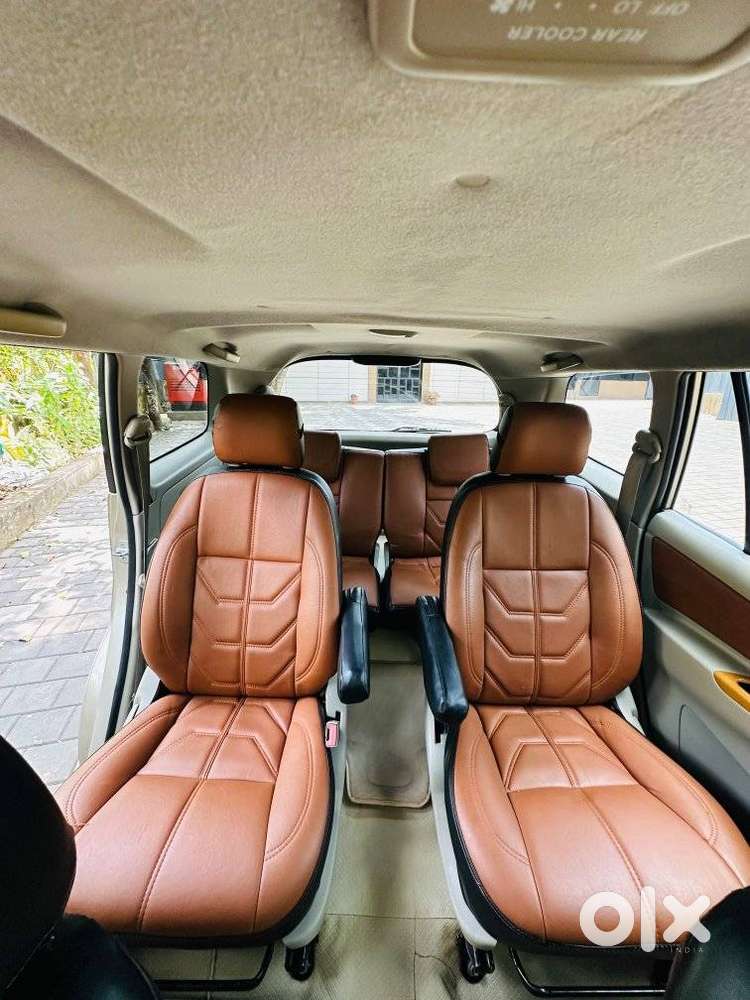 Toyota Innova 2.5 V 7 Str, 2010, Diesel