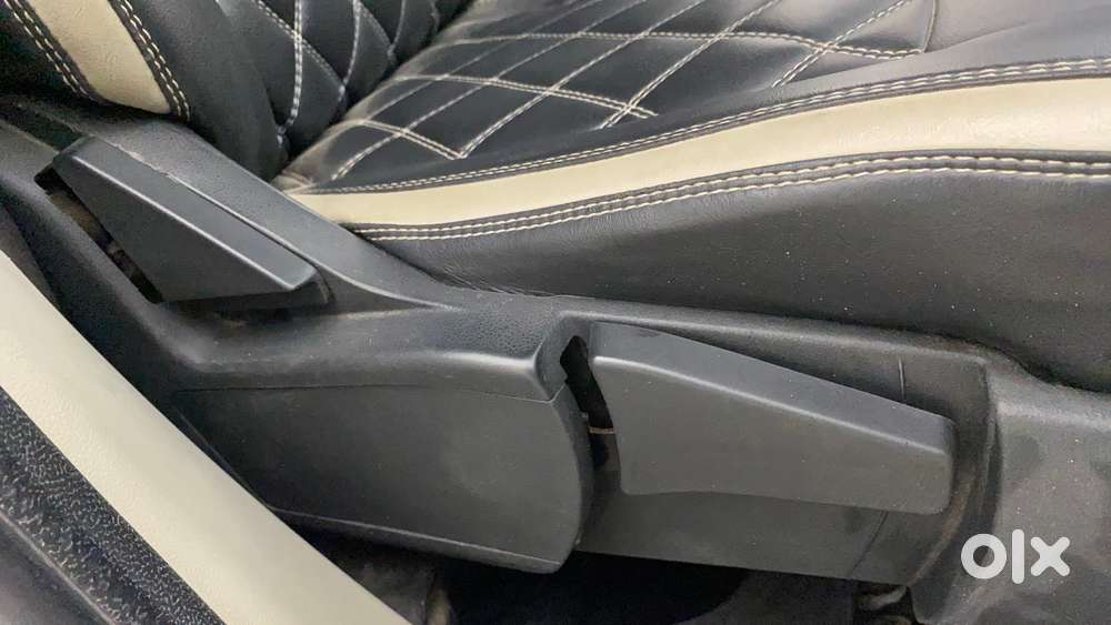 Renault Triber Rxz Easy-r Amt, 2021, Petrol