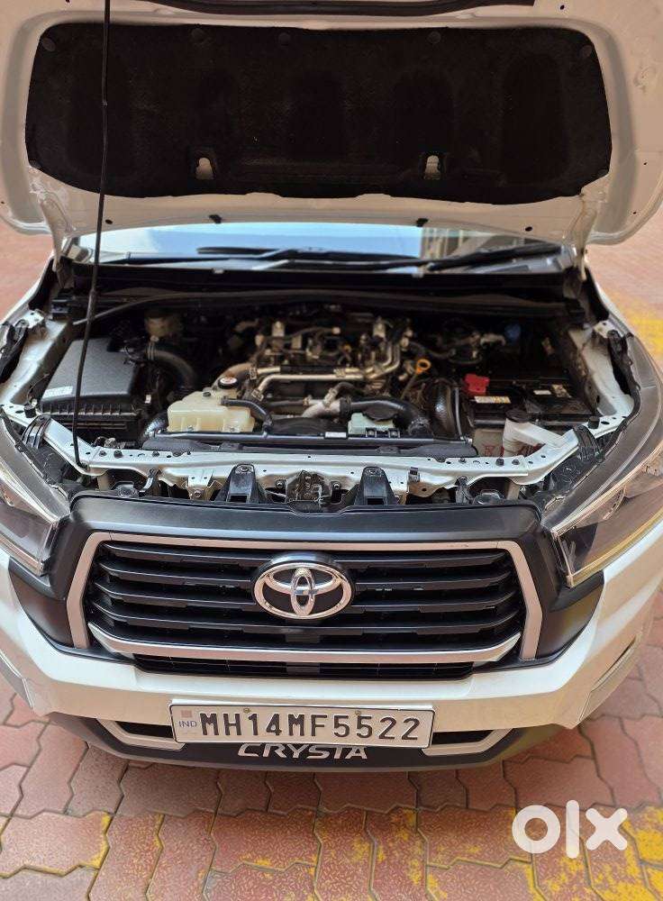 Toyota Innova Crysta [2020-ongoing] 2.4 Gx 7 Str, 2025, Diesel