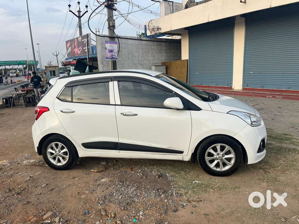 Hyundai Grand I10 Petrol 2015 Automatic