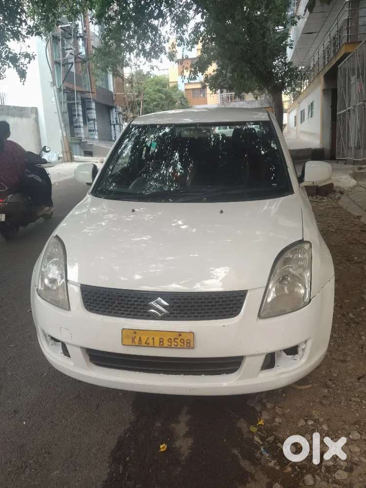 Maruti Suzuki Dzire Tour 2017