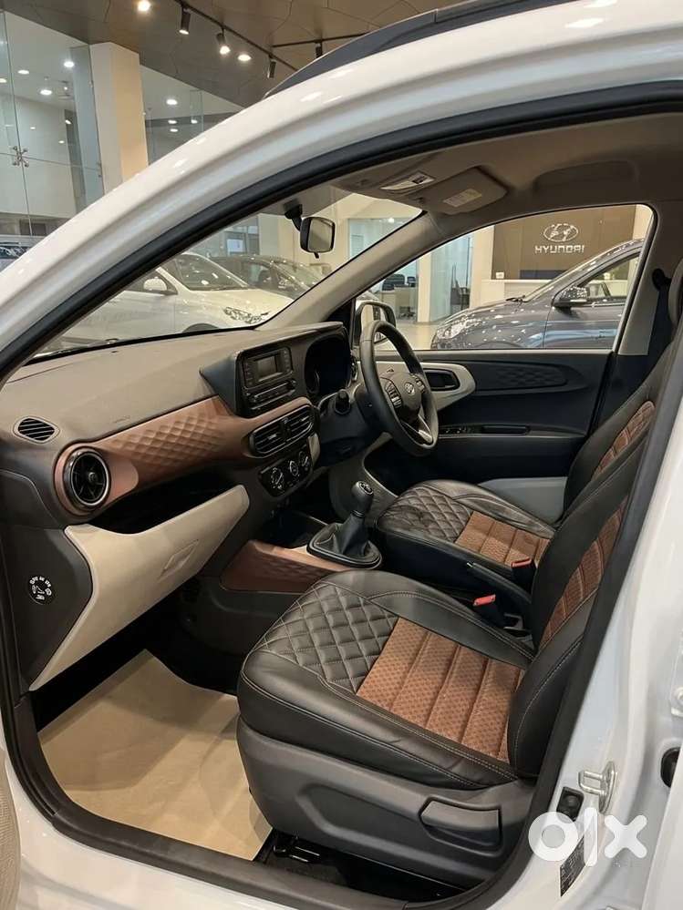 Hyundai Aura 1.2 Sx Cng, 2026, Cng & Hybrids