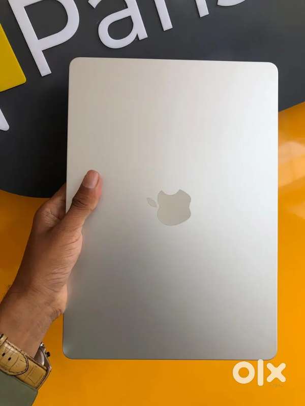 Laptops with warranty