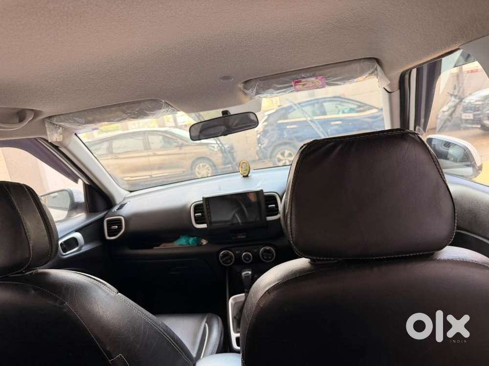 Hyundai Venue 2021 Cng & Hybrids Well Maintained