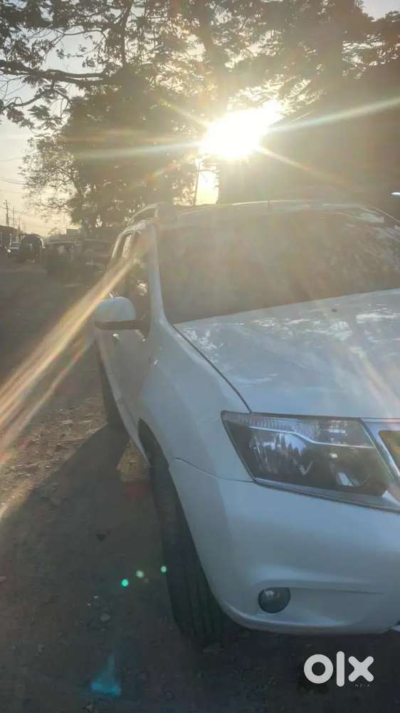 Car Nissan Tarreno