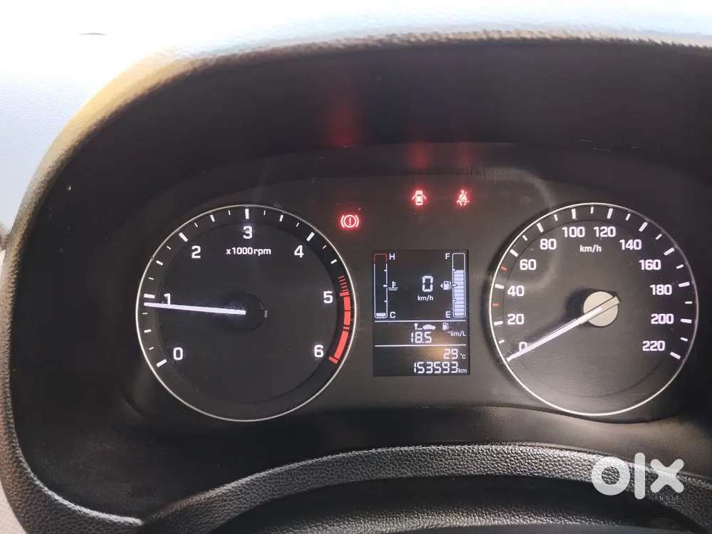 Hyundai Creta 1.6 Diesel 19