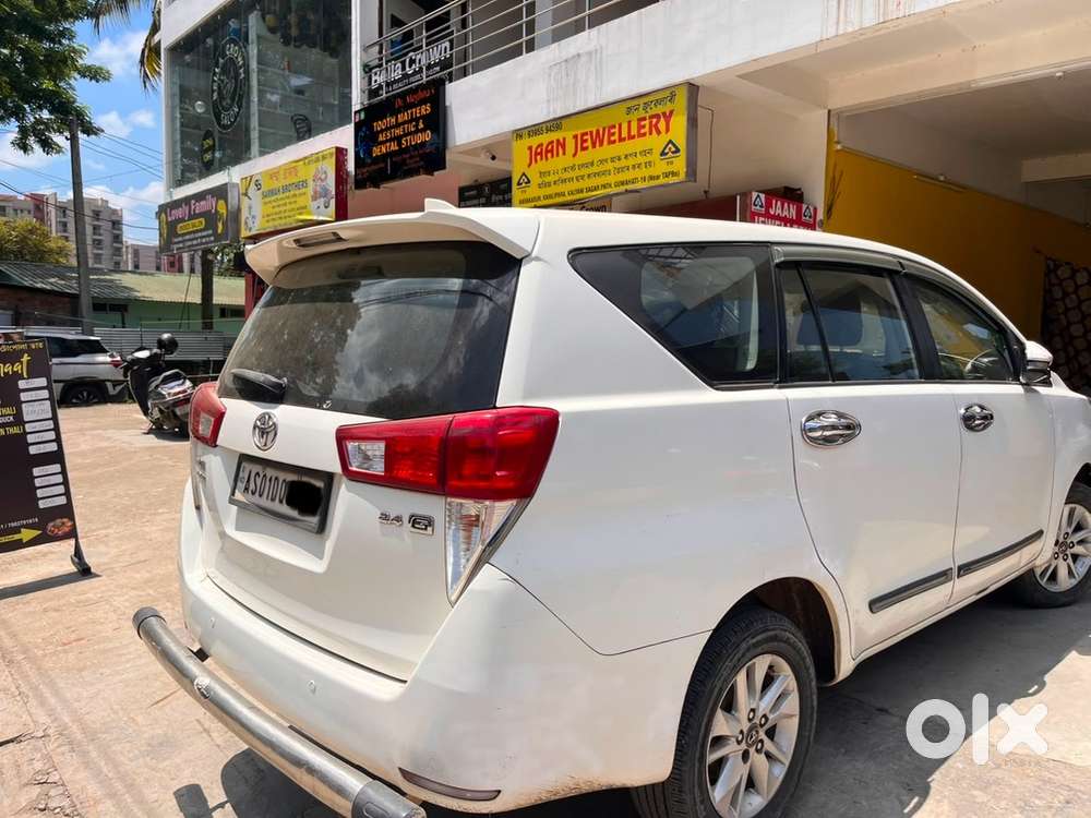 Toyota Innova Crysta 2018