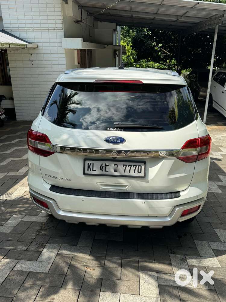 Ford Endeavour 2.2 Titanium 4x2 At, 2019, Diesel