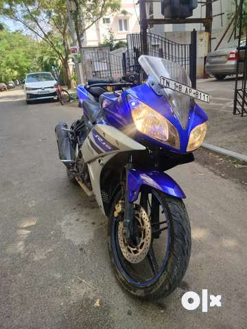 R15 v2 second online hand olx