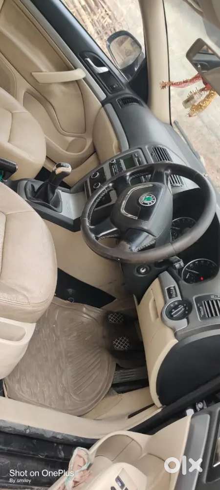 Skoda Laura Elegance 2012 Diesel Manual Laura
