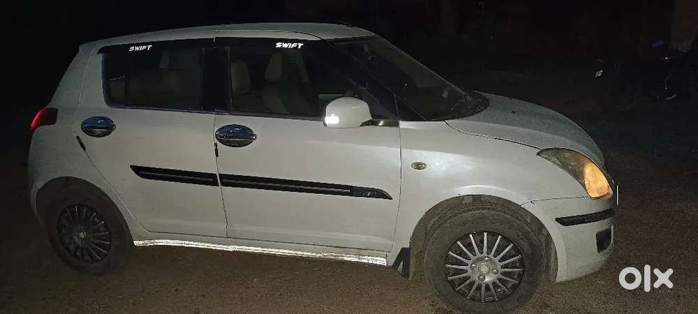 Maruti Suzuki Swift 2011