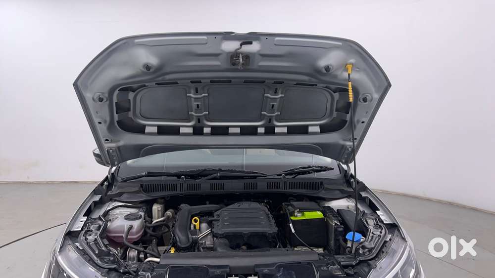 Volkswagen Virtus Highline Plus 1.0 Tsi At, 2023, Petrol