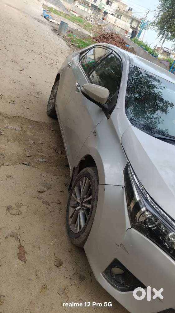 Toyota Corolla Altis 2015