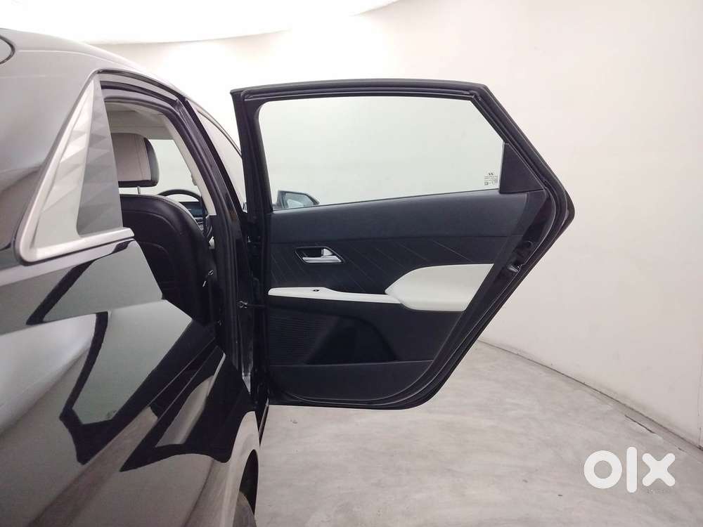 Hyundai Verna 1.5 Sx Petrol Mt, 2024, Petrol