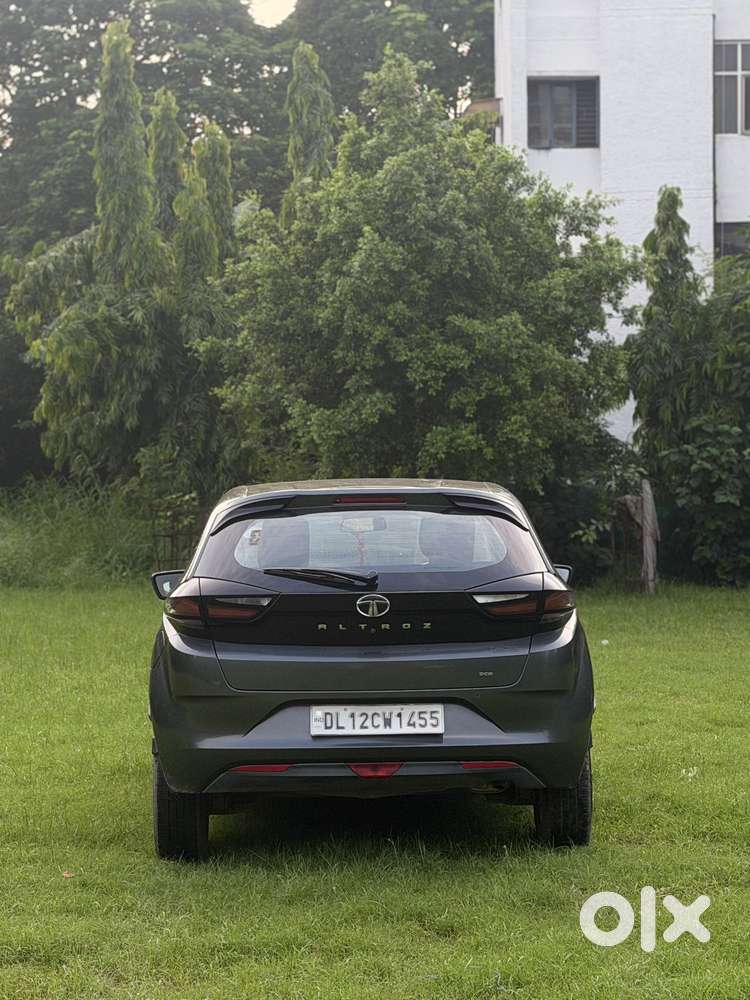 Tata Altroz 1.2 Xza Petrol Dct, 2023, Petrol