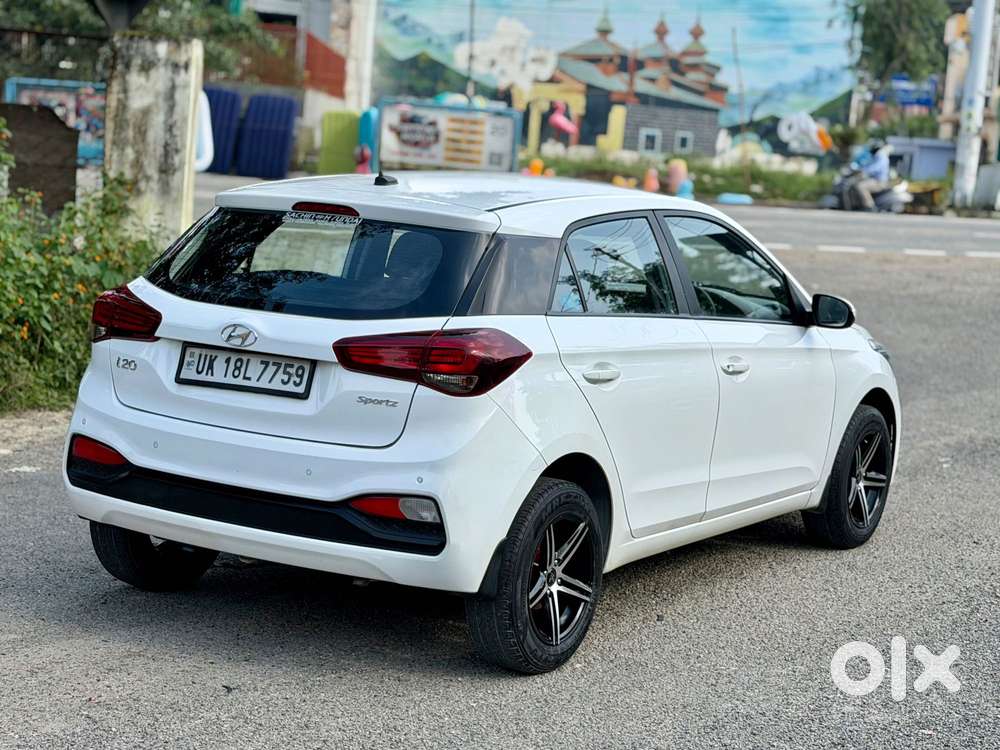 Hyundai Elite I20 Sportz (o) 1.2, 2020, Petrol