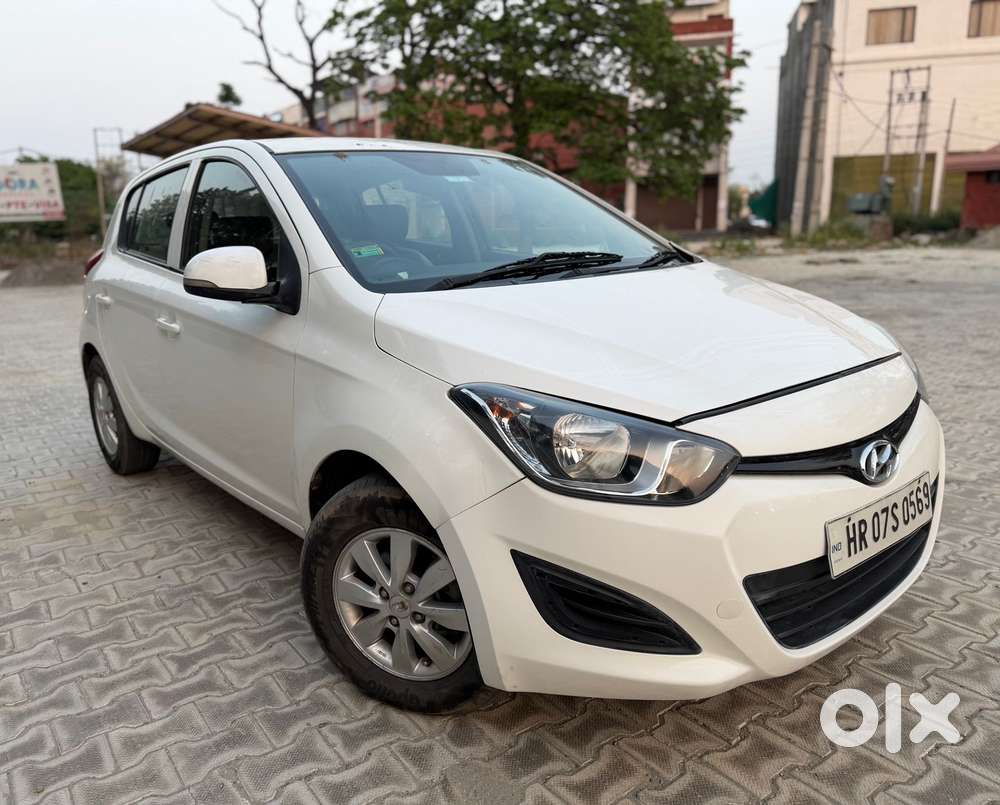 Hyundai I20 Sportz 1.2 Bs-iv, 2012, Diesel