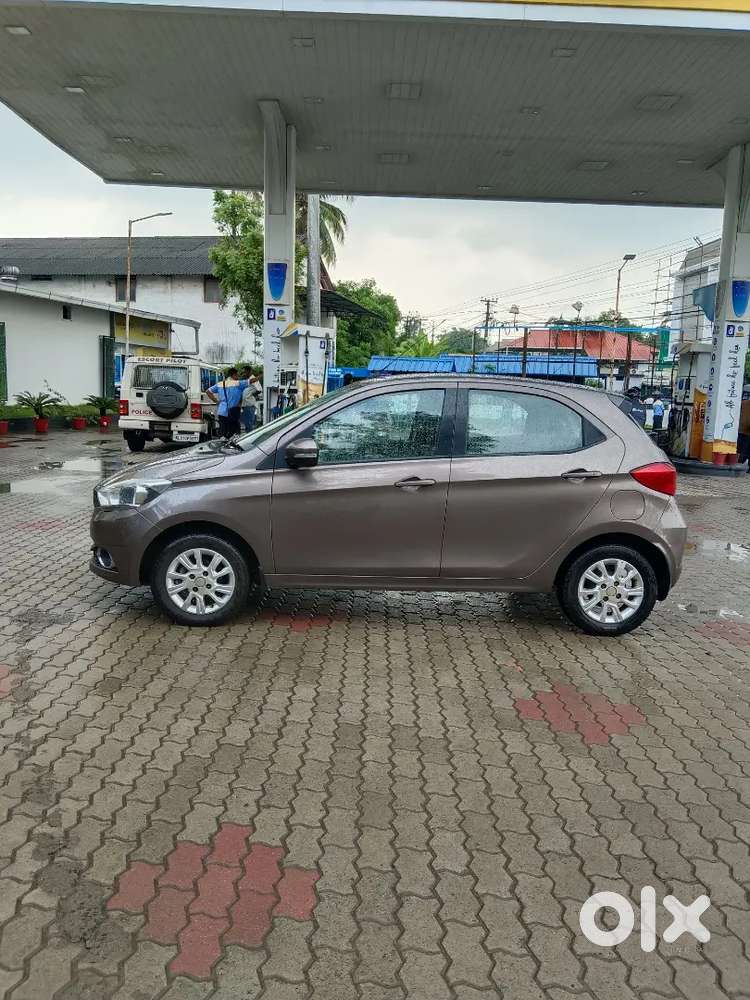 Tata Tiago Xza Petrol Automatic 2018 Top Mode