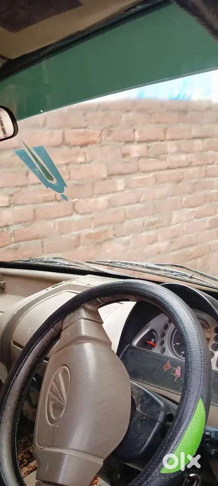 Mahindra Maxx 2014 Diesel 100500 Km Driven