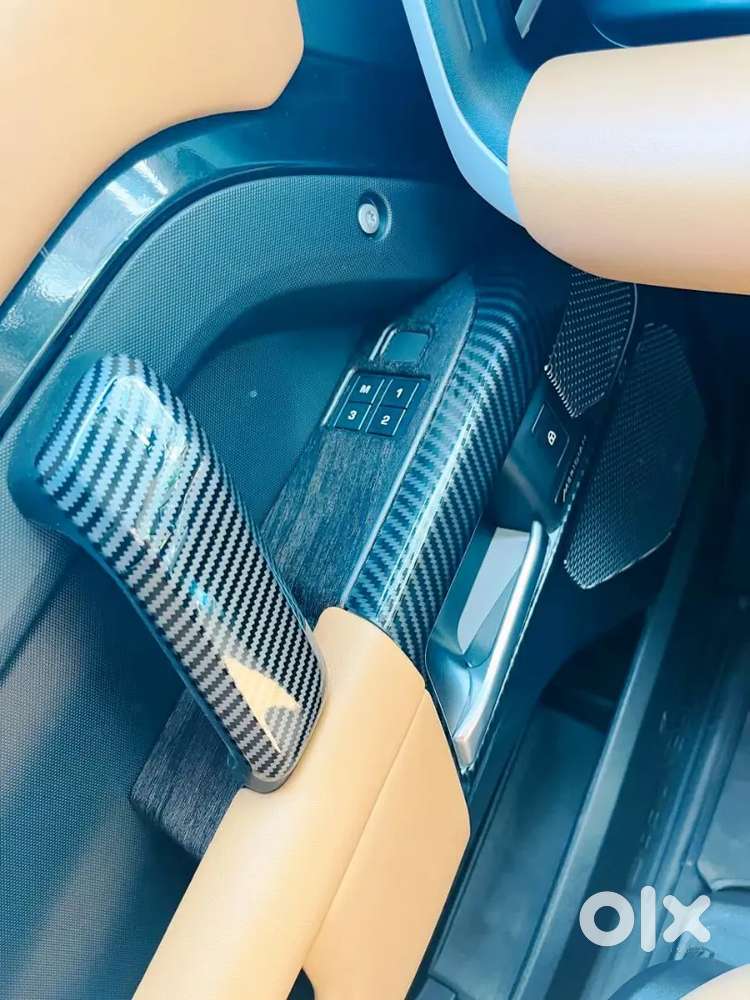 Land Rover Defender 2022
