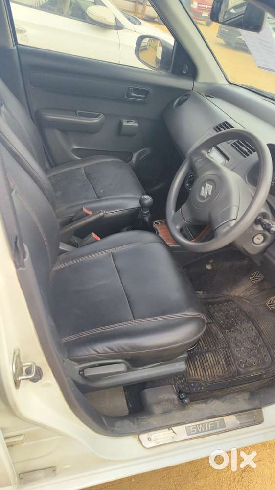 Maruti Suzuki Swift 1.3 Lxi, 2007, Petrol