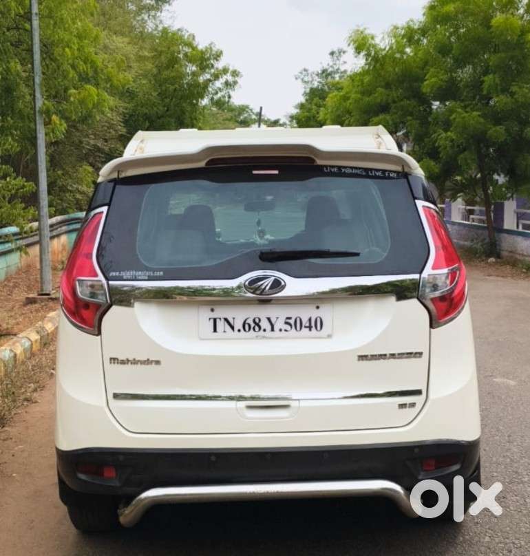 Mahindra Marazzo M8, 2018, Diesel