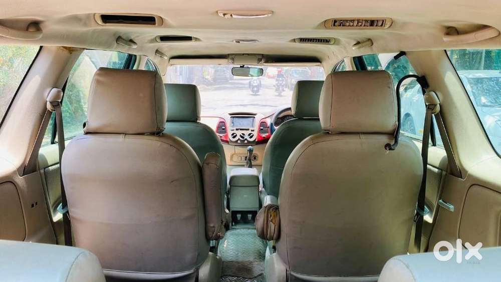 Toyota Innova 2.5 V 7 Str, 2005, Diesel