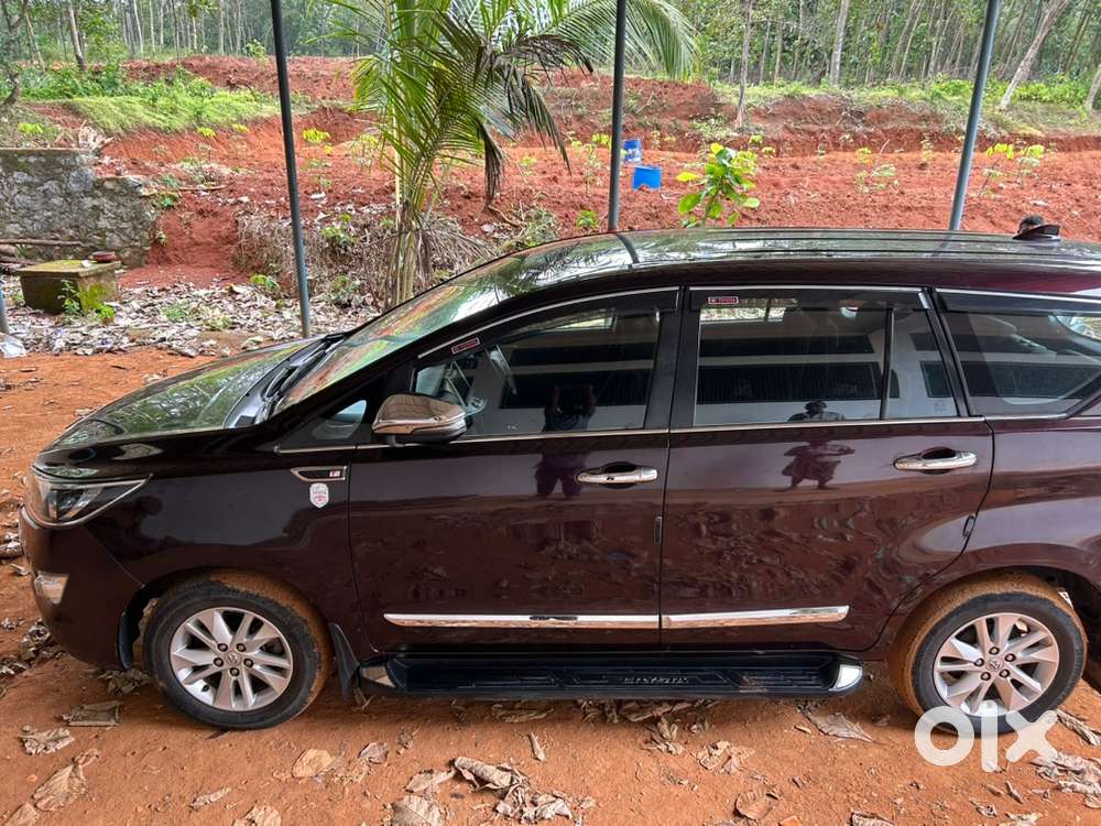Toyota Innova Crysta 2020