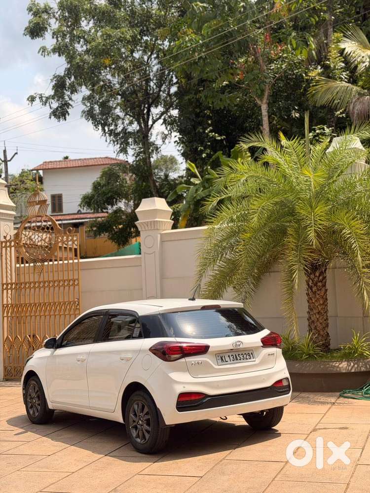 Hyundai I20 Sportz Plus, 2020, Petrol