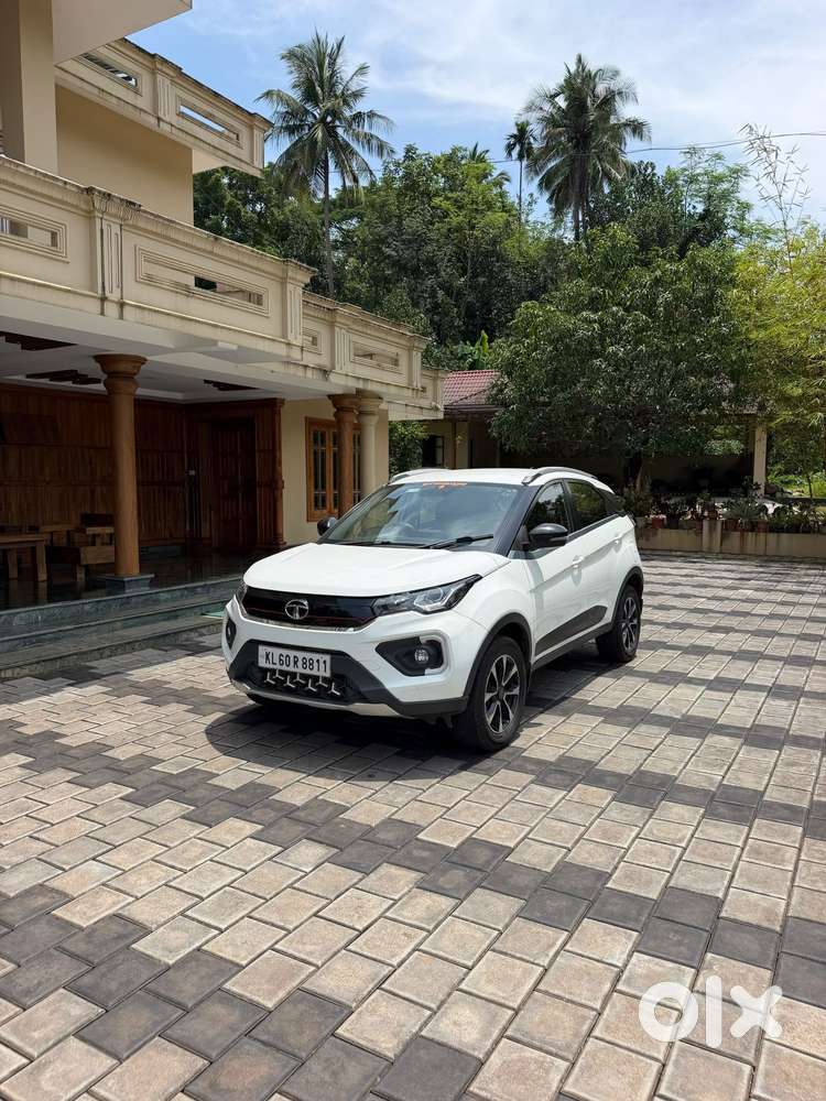 Tata Nexon 1.2 Revotron Xz Plus (s), 2020, Petrol