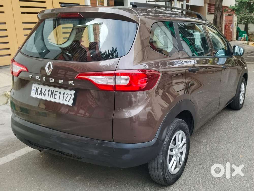 Renault Triber Rxl, 2022, Petrol