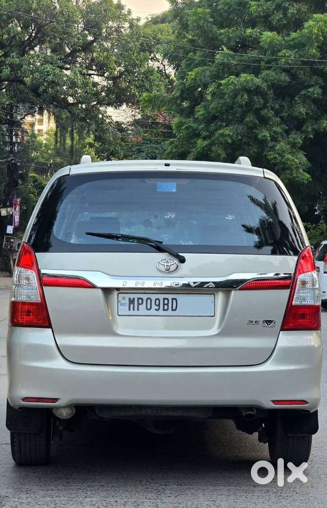 Toyota Innova 2.5 Vx 8 Str, 2015, Diesel
