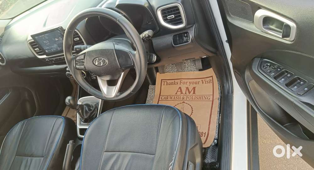 Hyundai Venue E, 2021, Petrol