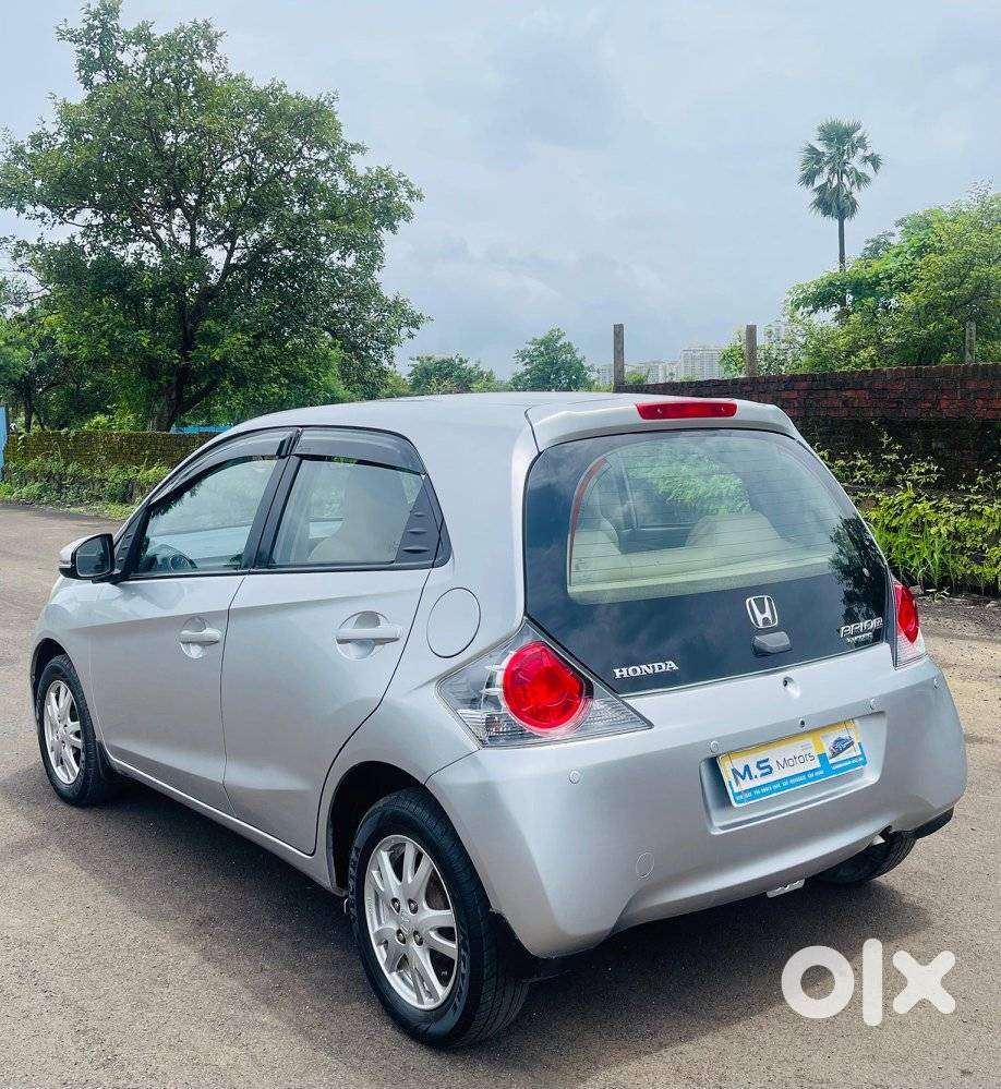Honda Brio V Automatic, 2016, Petrol