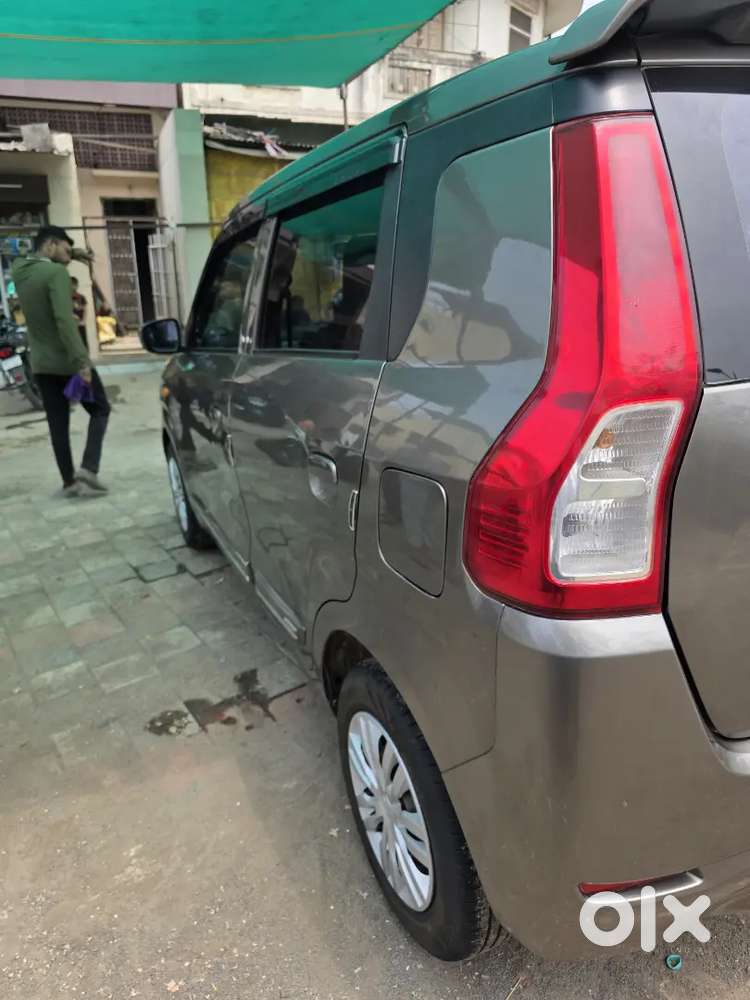 Wagon R 2023 Model In Petrol Variant In Good Condition,four Tyre New