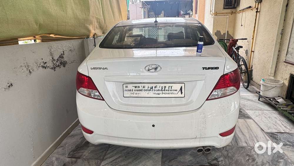 Hyundai Verna 2014 Km Driven