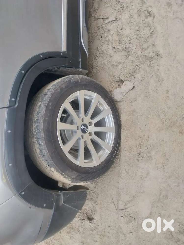 Maruti Suzuki Brezza 2017
