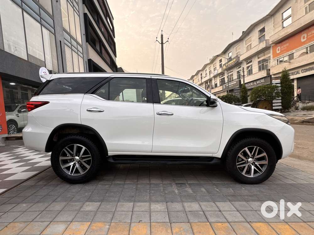 Toyota Fortuner 3.0 4x4 Automatic, 2019, Diesel