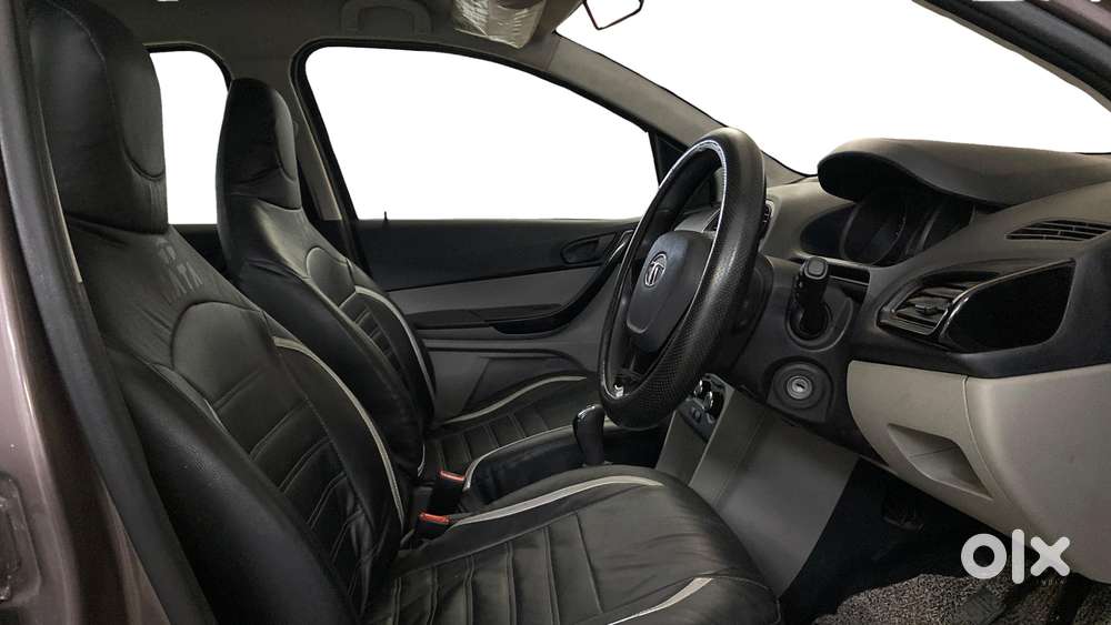 Tata Tiago 1.2 Revotron Xt, 2017, Petrol