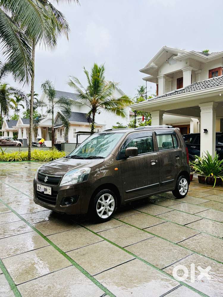 Maruti Suzuki Wagon R Vxi 1.0, 2018, Petrol