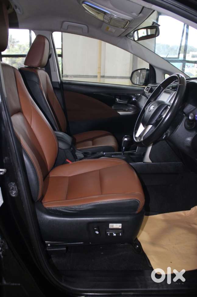 Toyota Innova Crysta 2.7 Zx At, 2016, Petrol