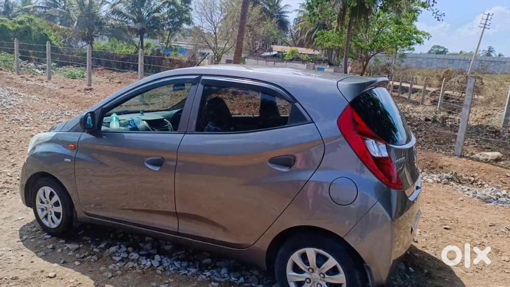 Hyundai Eon Magna + 2012 Km Driven