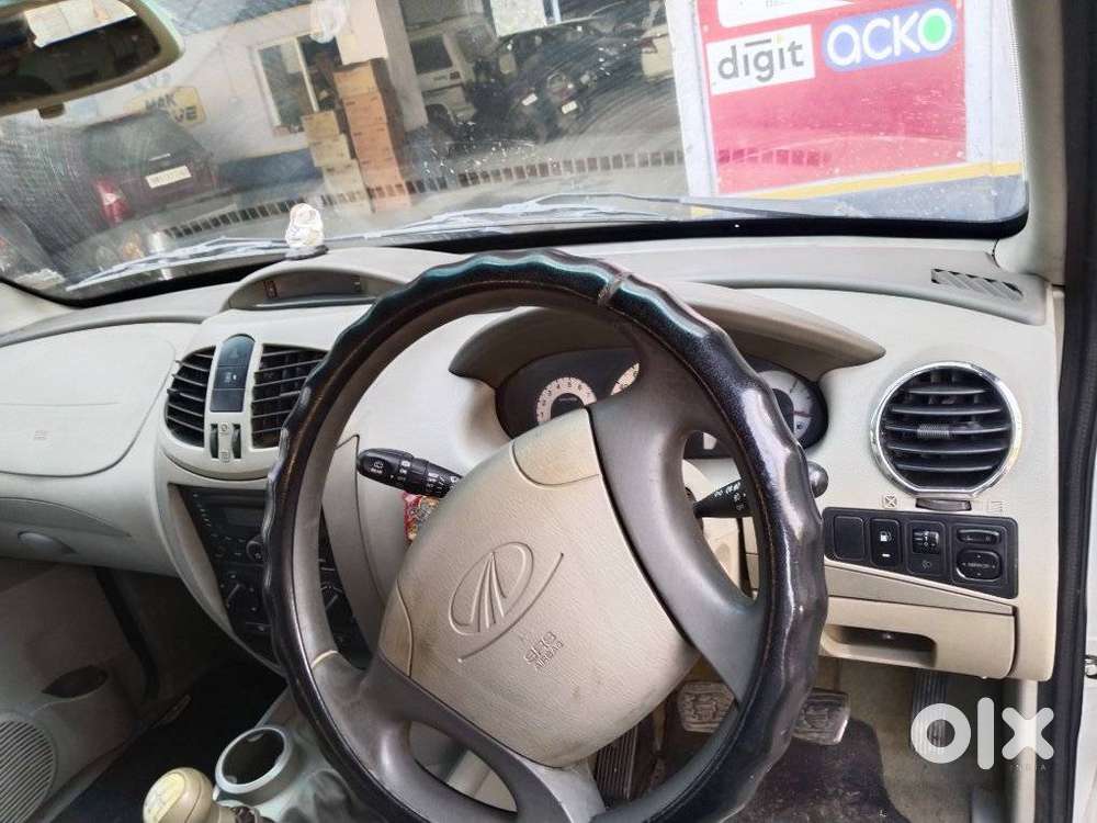 Mahindra Quanto C8, 2013, Diesel