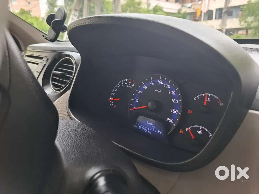 Hyundai Xcent 2015 Petrol Well Maintained